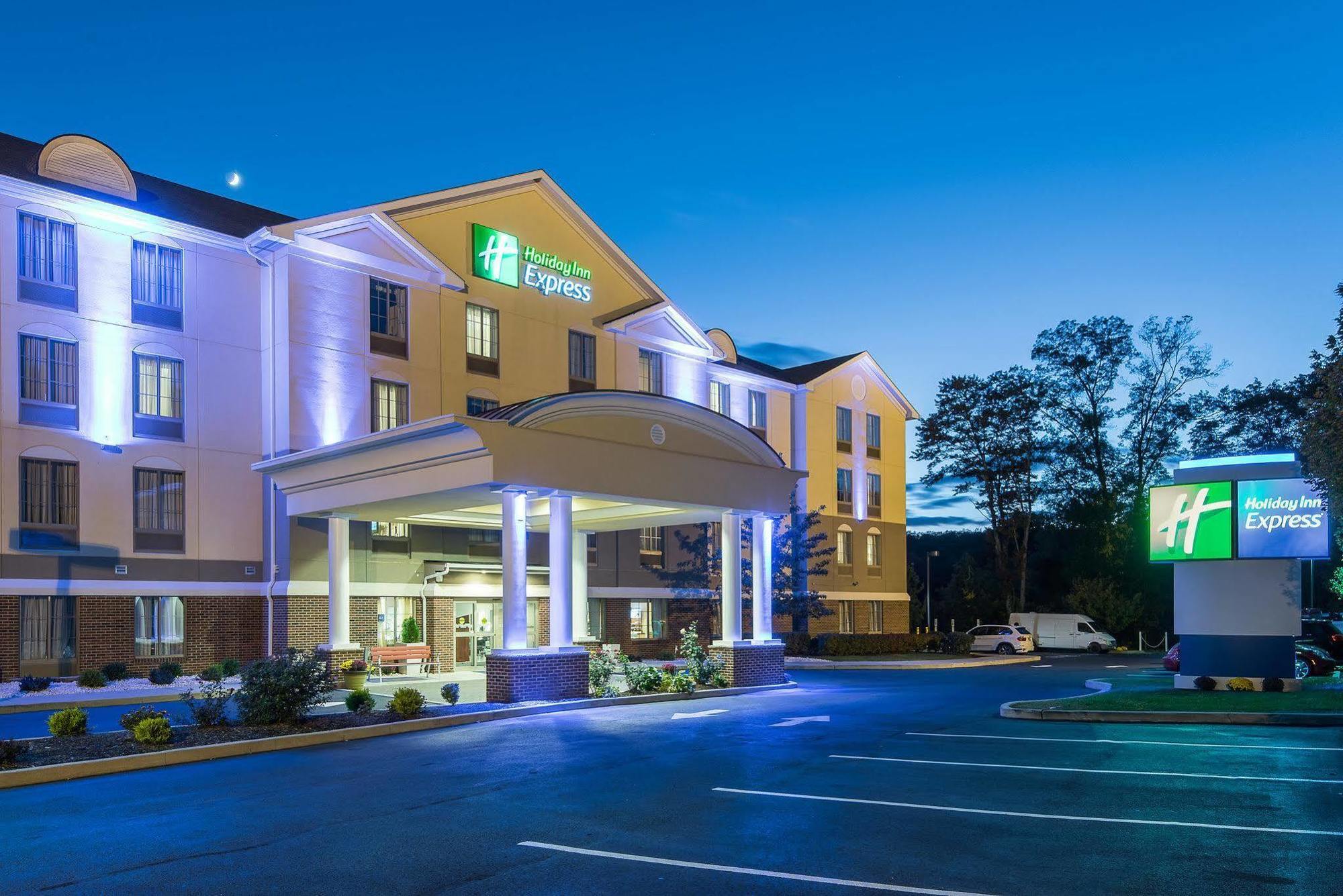 Holiday Inn Express Haskell-Wayne Area By Ihg Exterior foto
